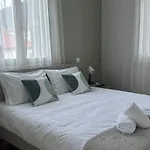 Apartment Happy