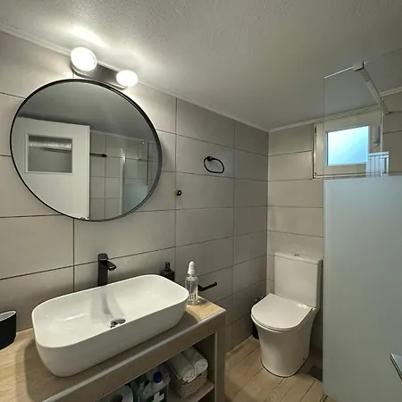 Happy דירה לאונידיון