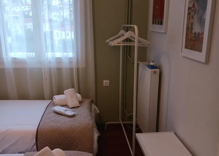 アパート Happy Leonídion